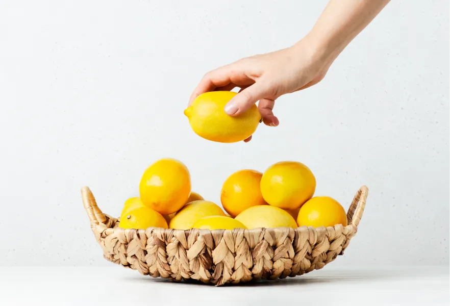 canasta de limones